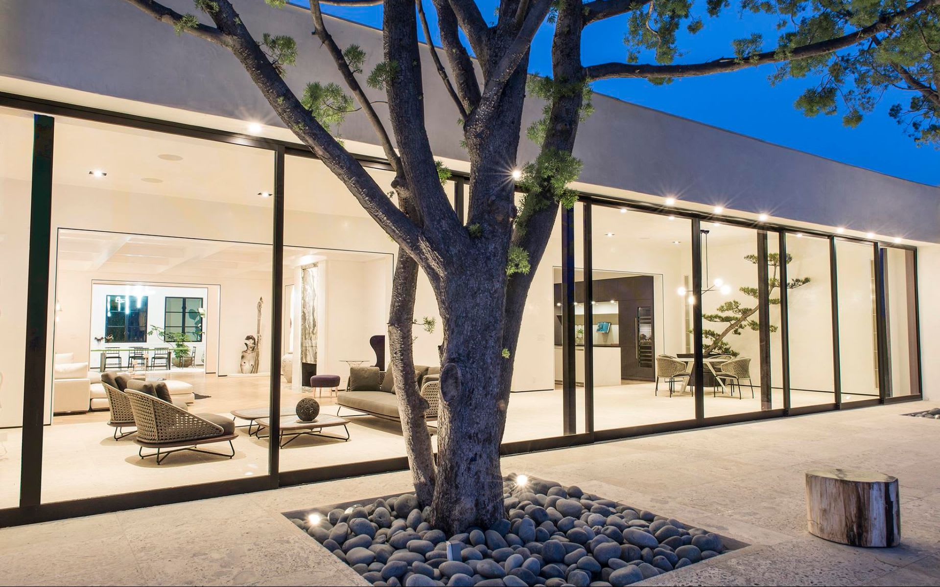 listing-img