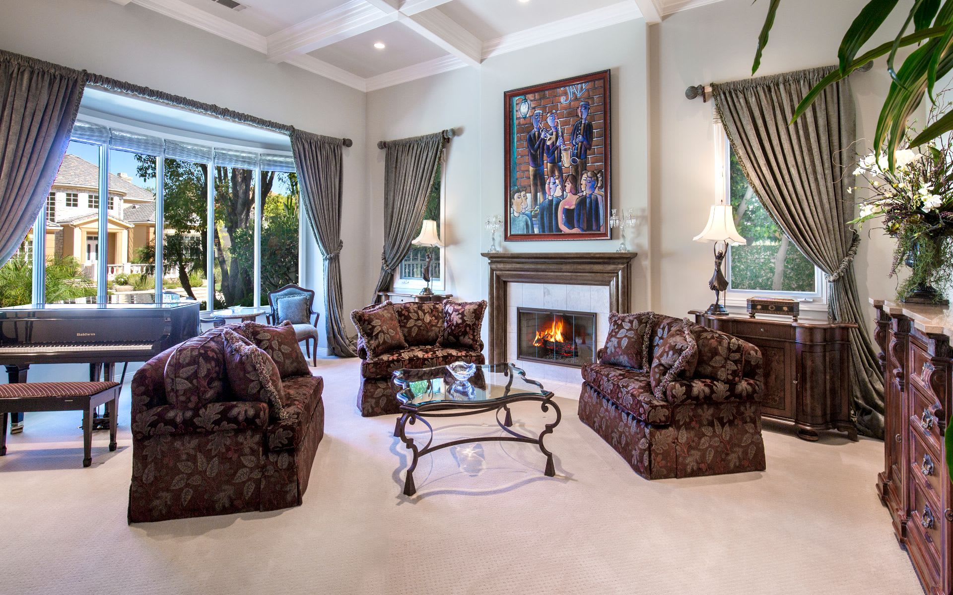 listing-img