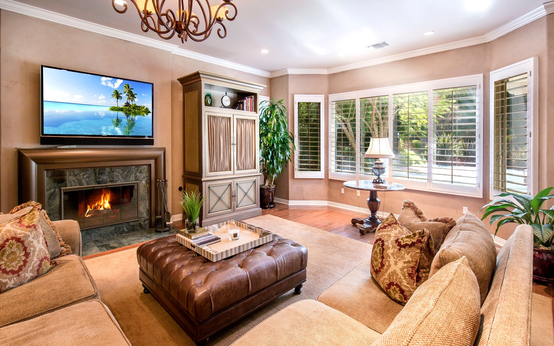listing-img