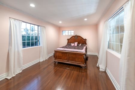 listing-img