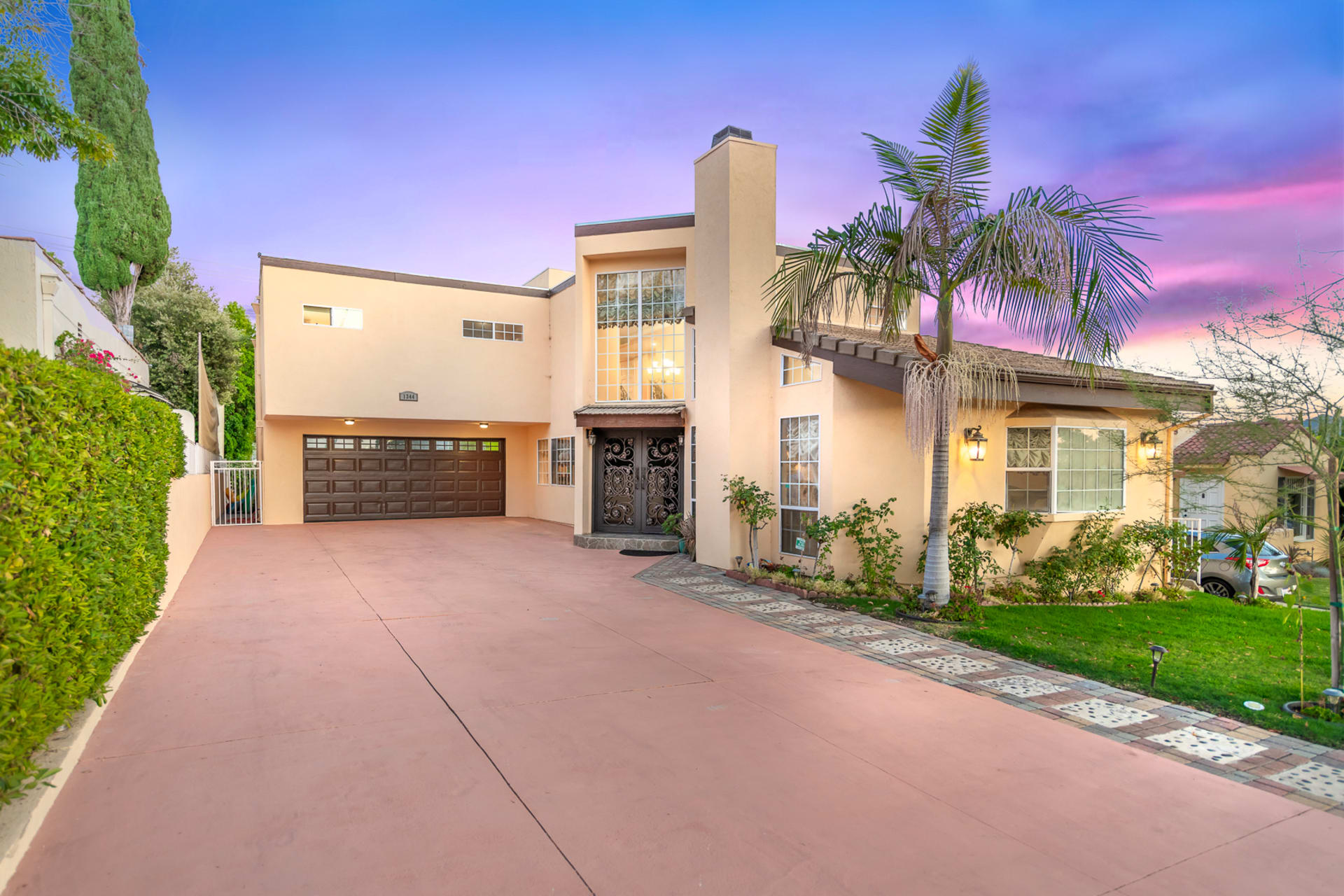 listing-img