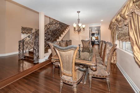 listing-img