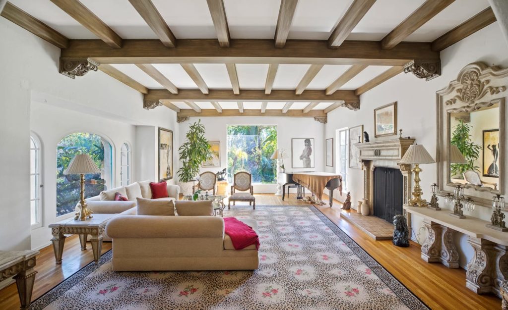 Susan Smith presents Hacienda de Hearst