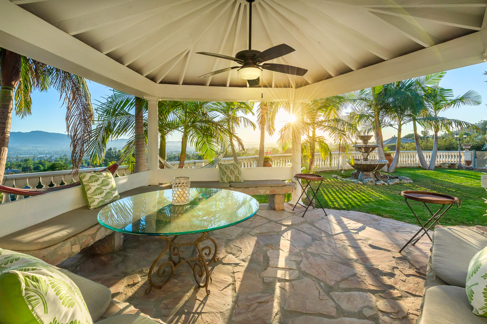 listing-img