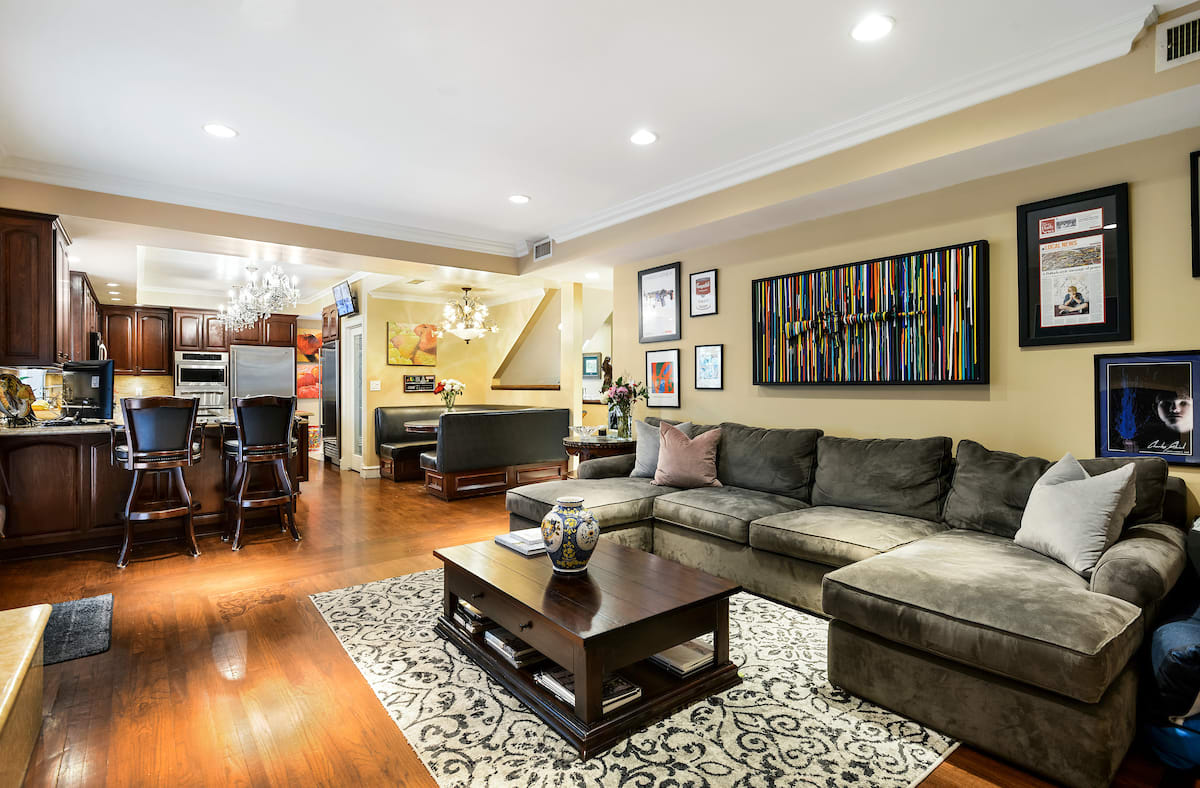 listing-img