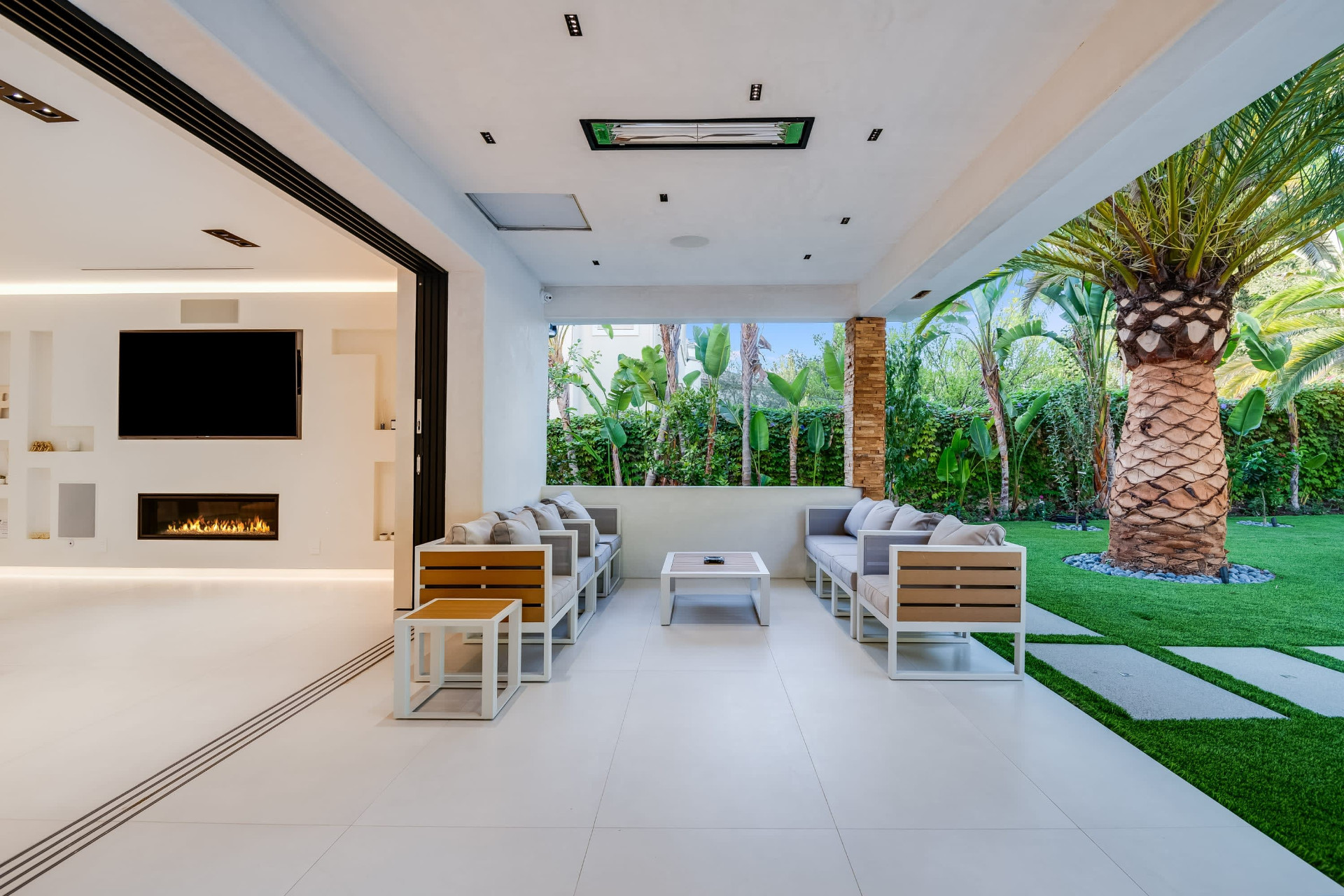listing-img
