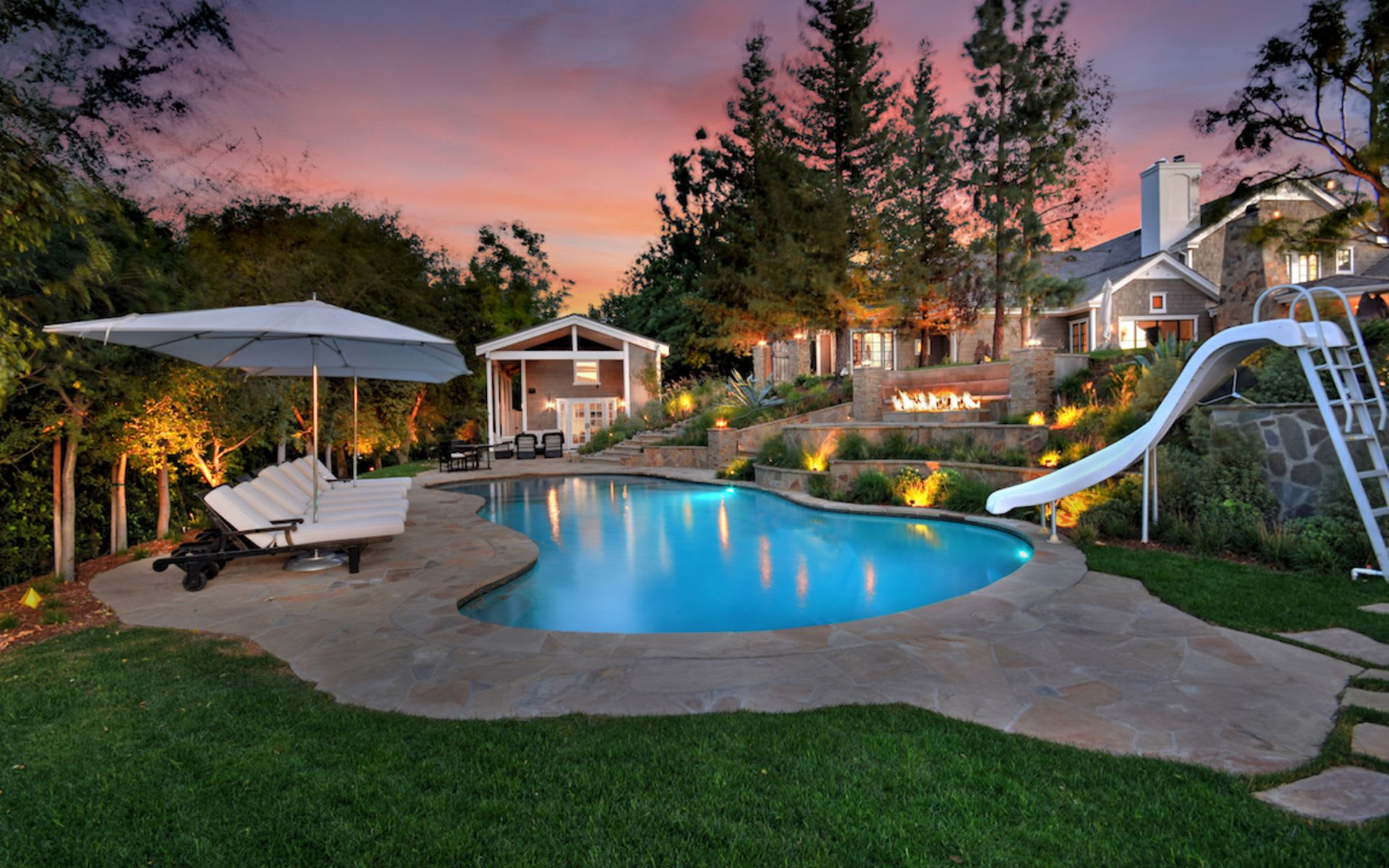 listing-img