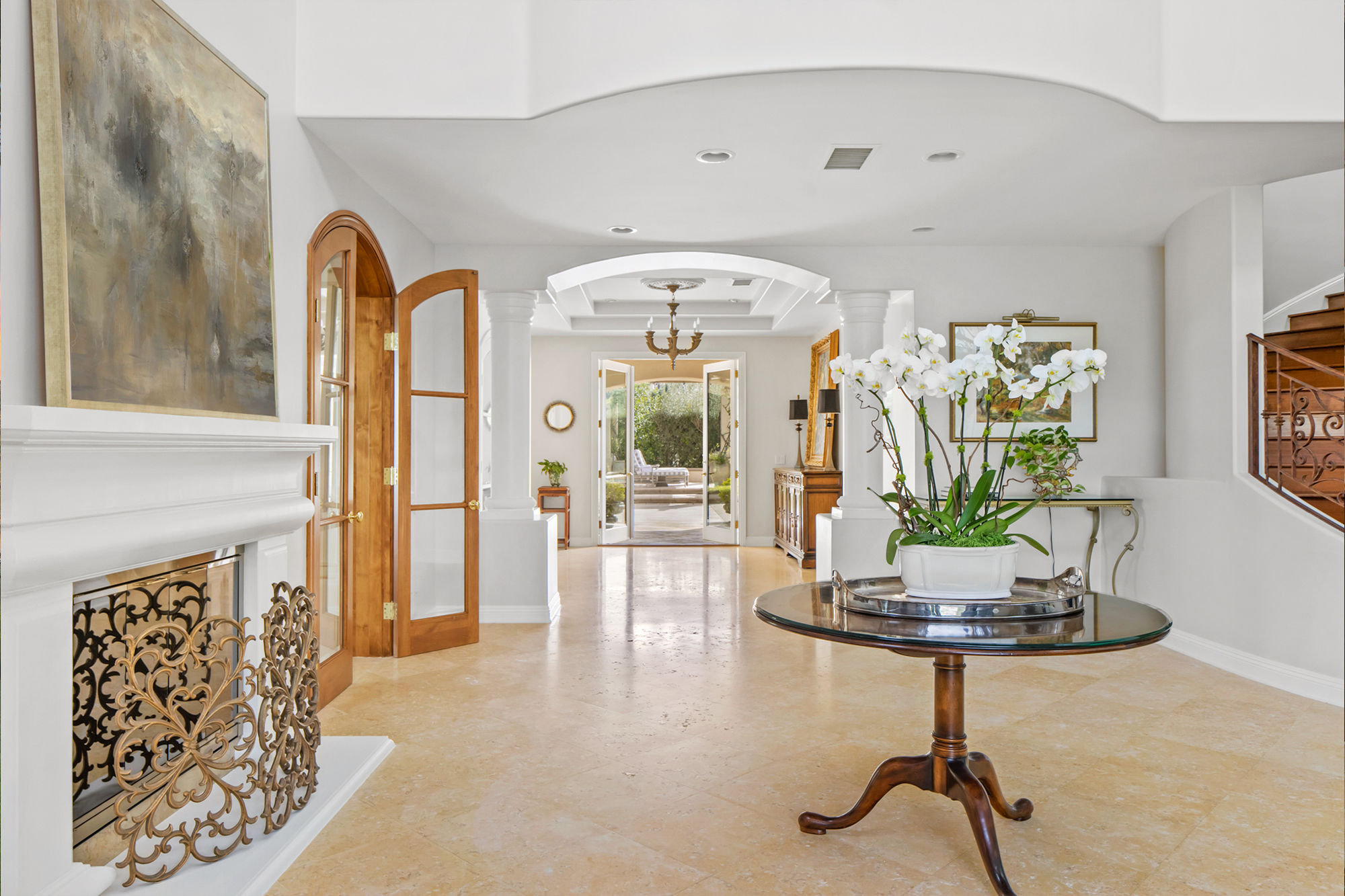 listing-img