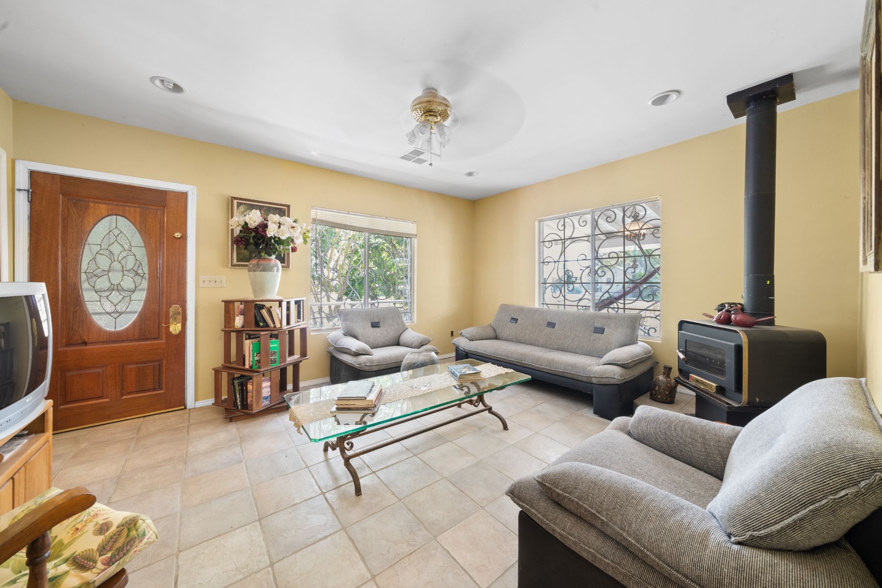 listing-img