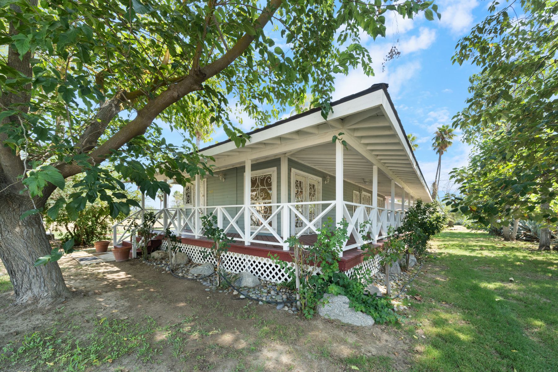 listing-img