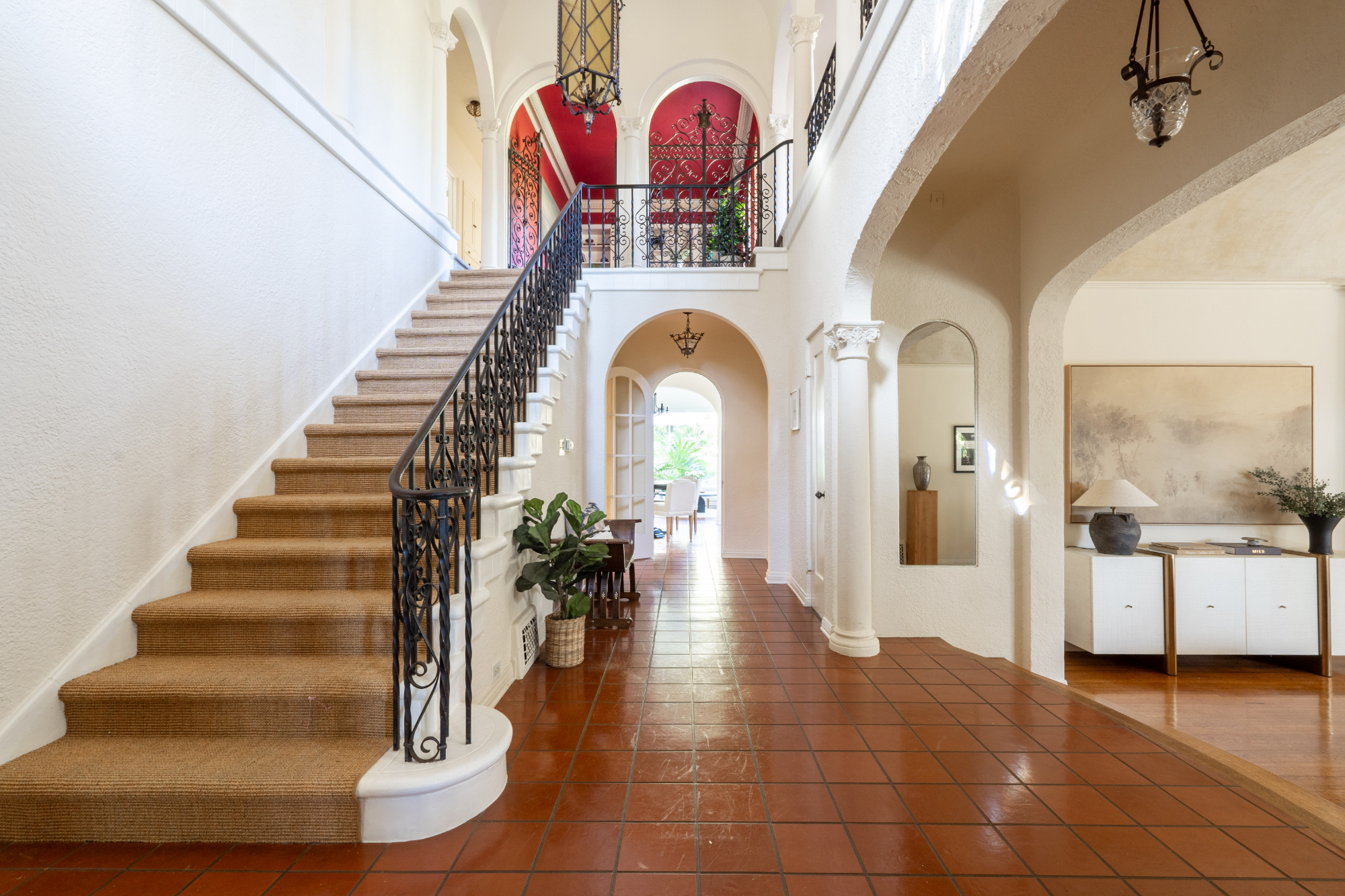 listing-img
