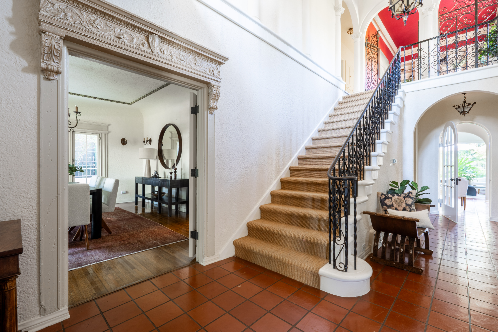 listing-img