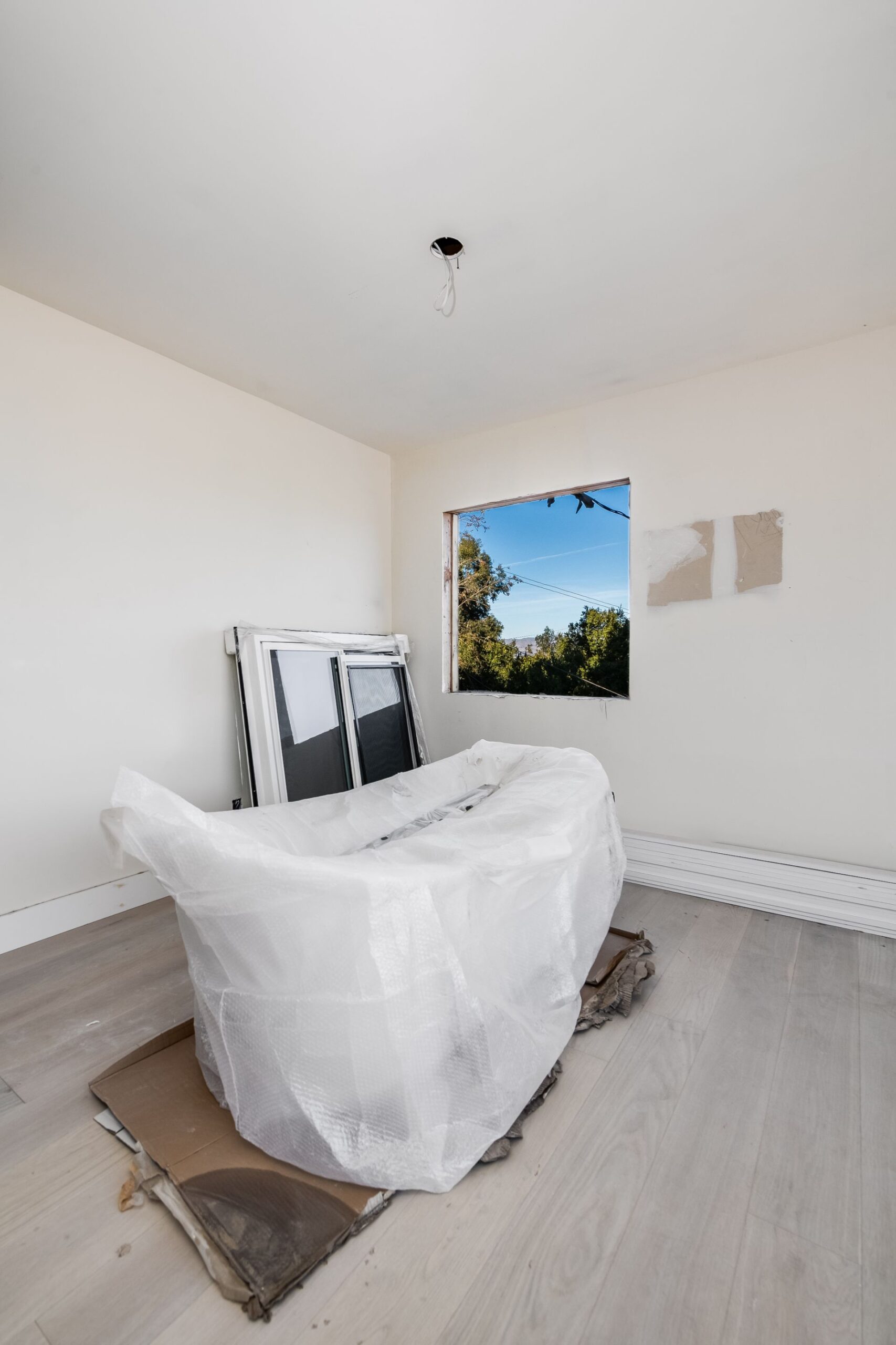 listing-img