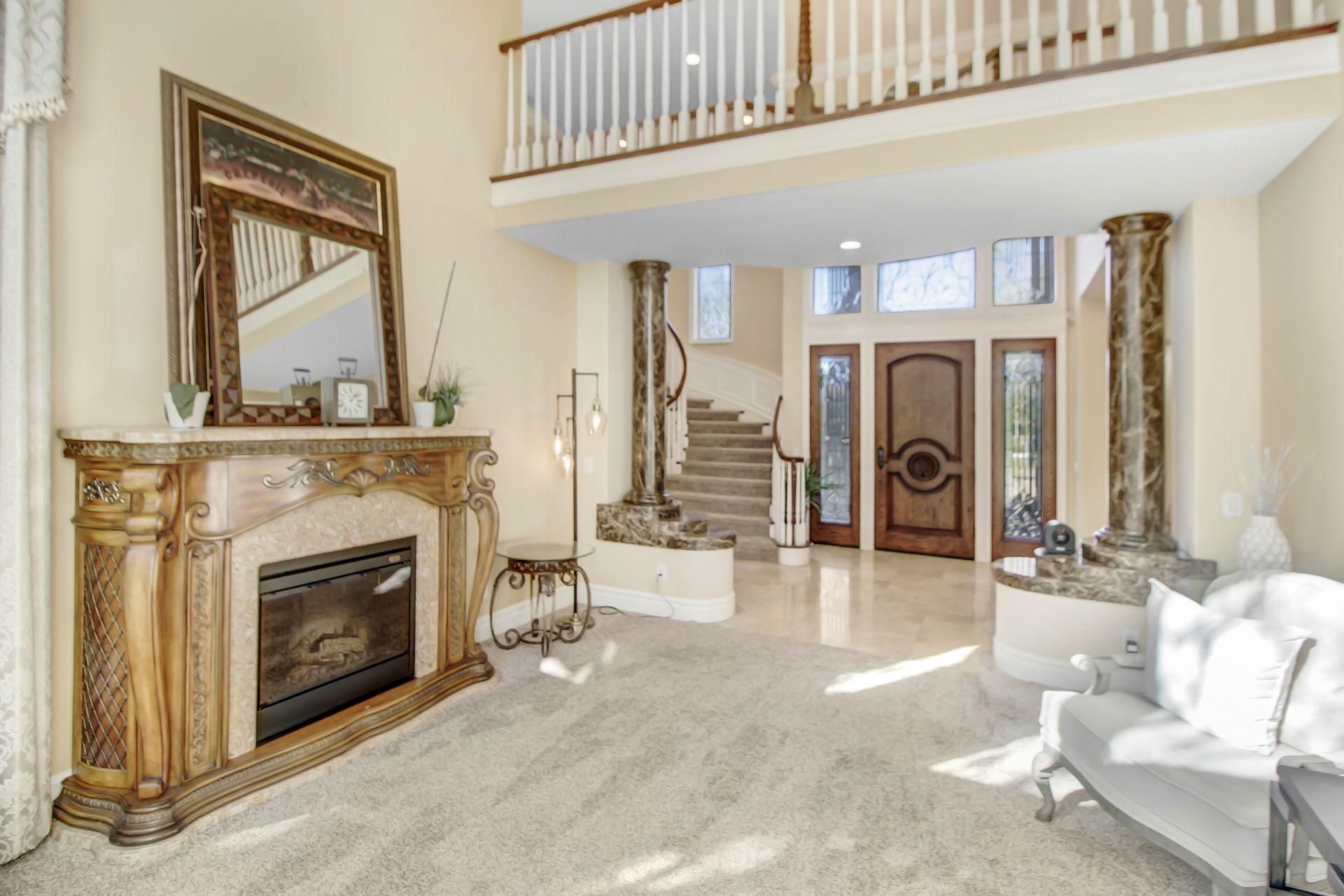 listing-img