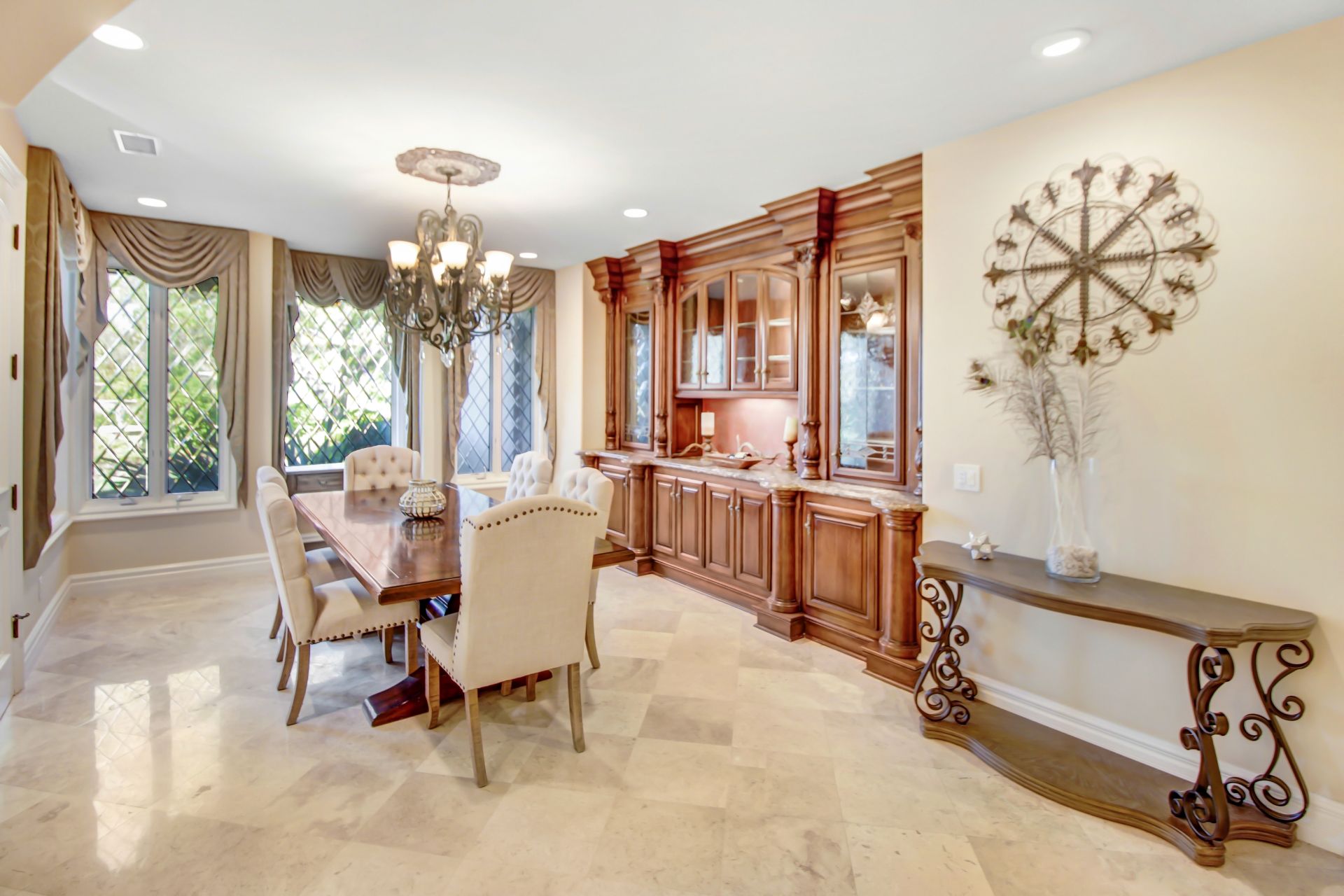 listing-img